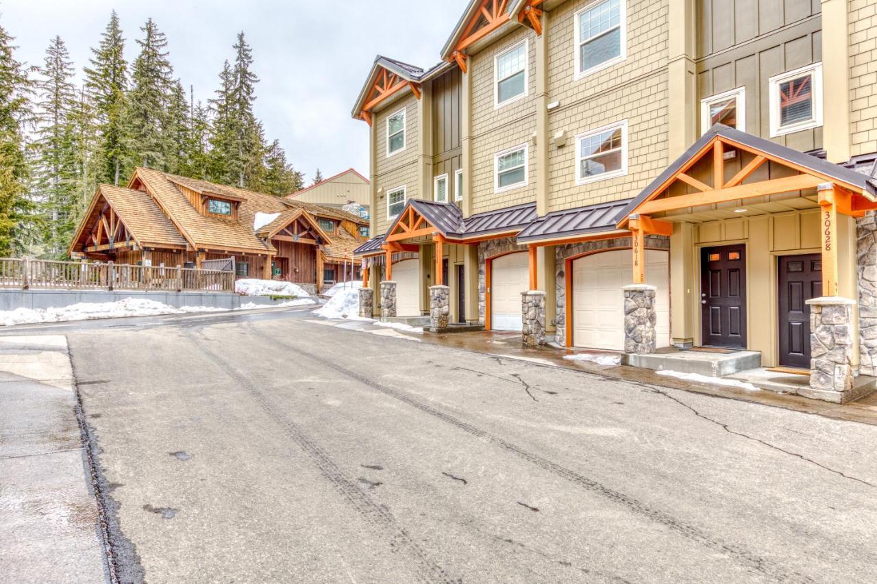 Collins Lake Chalet #24 กัฟเวิร์นเมนท์แคมป์ ภายนอก รูปภาพ